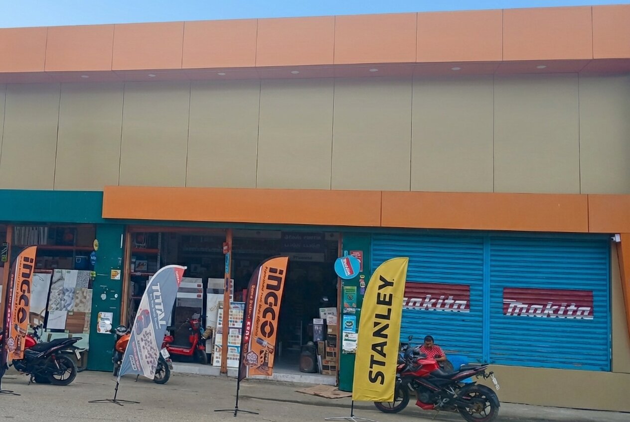 Omnisariato hardware store