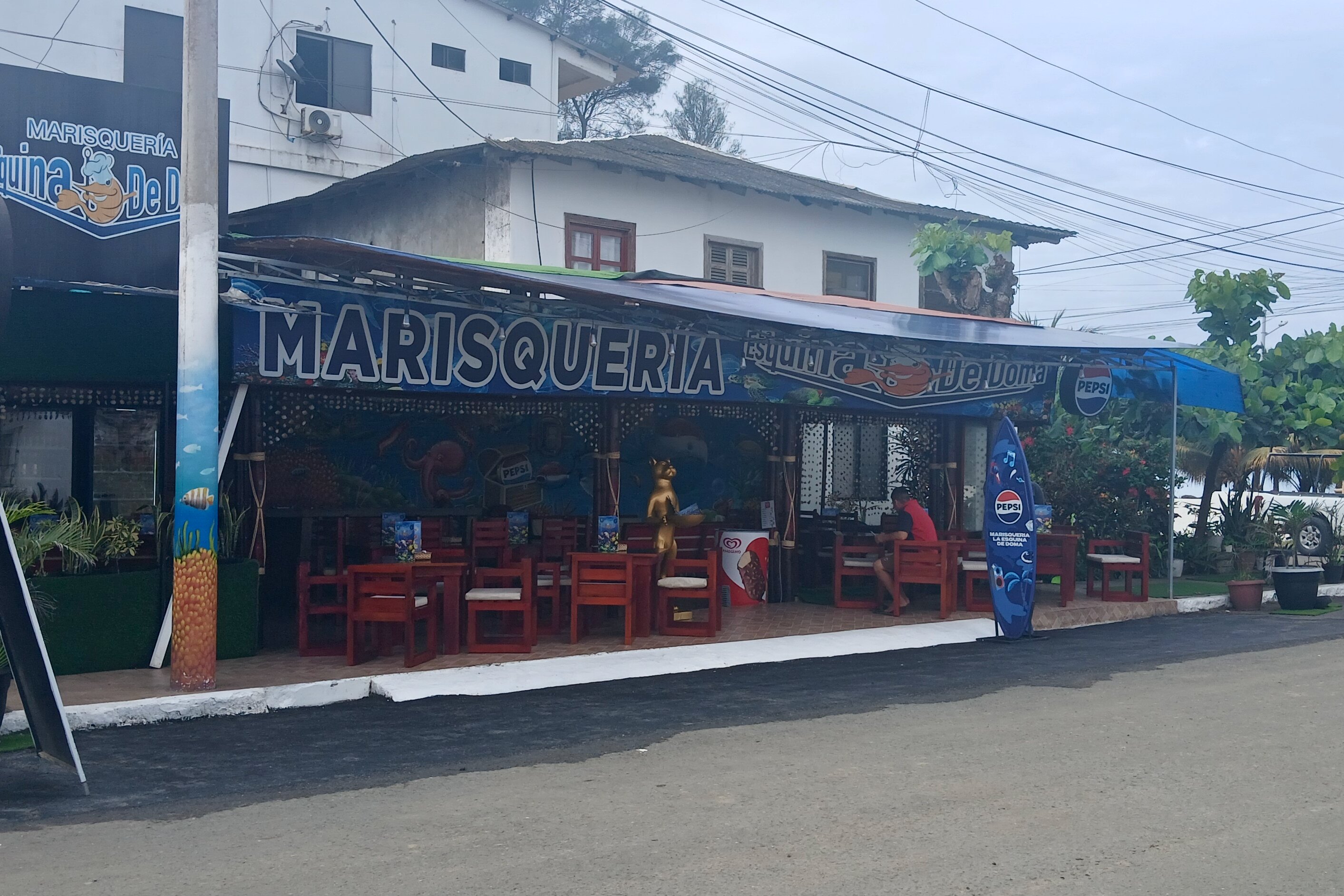 Esquina de Doma seafood restaurant